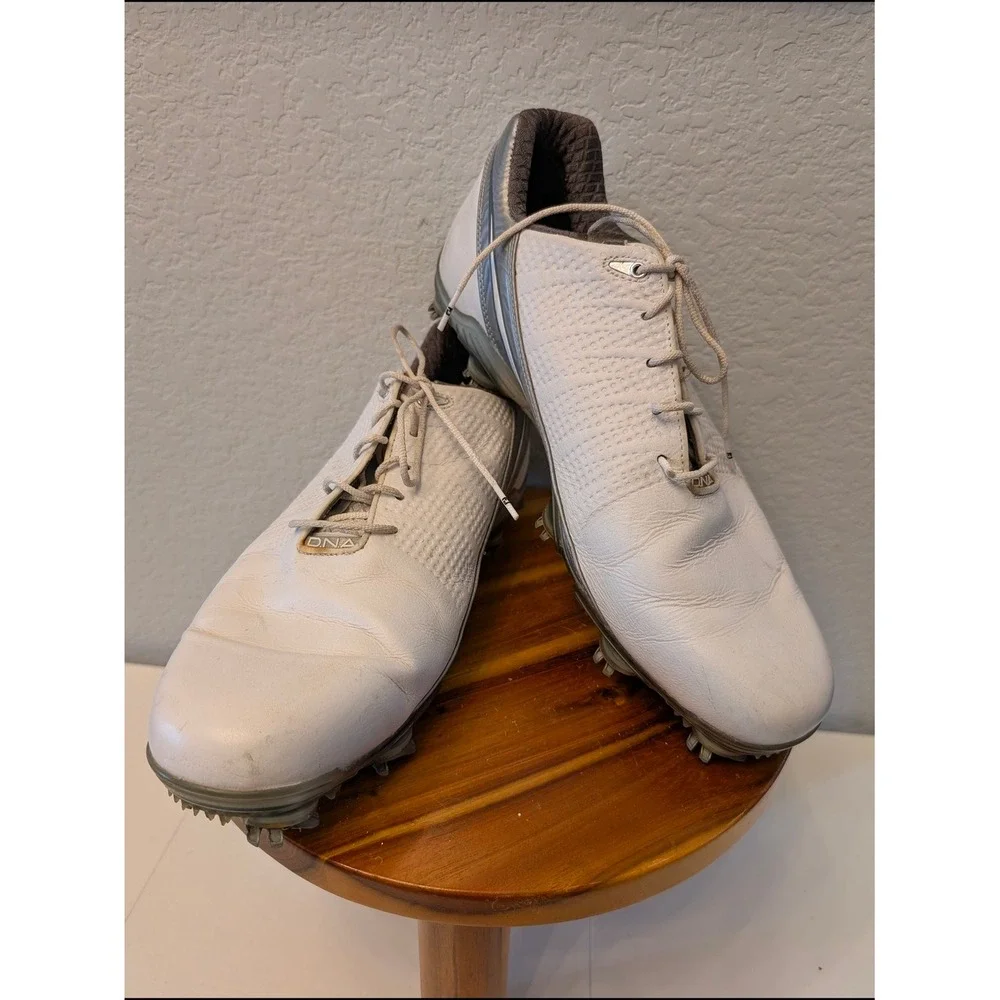 FootJoy dryjoys next